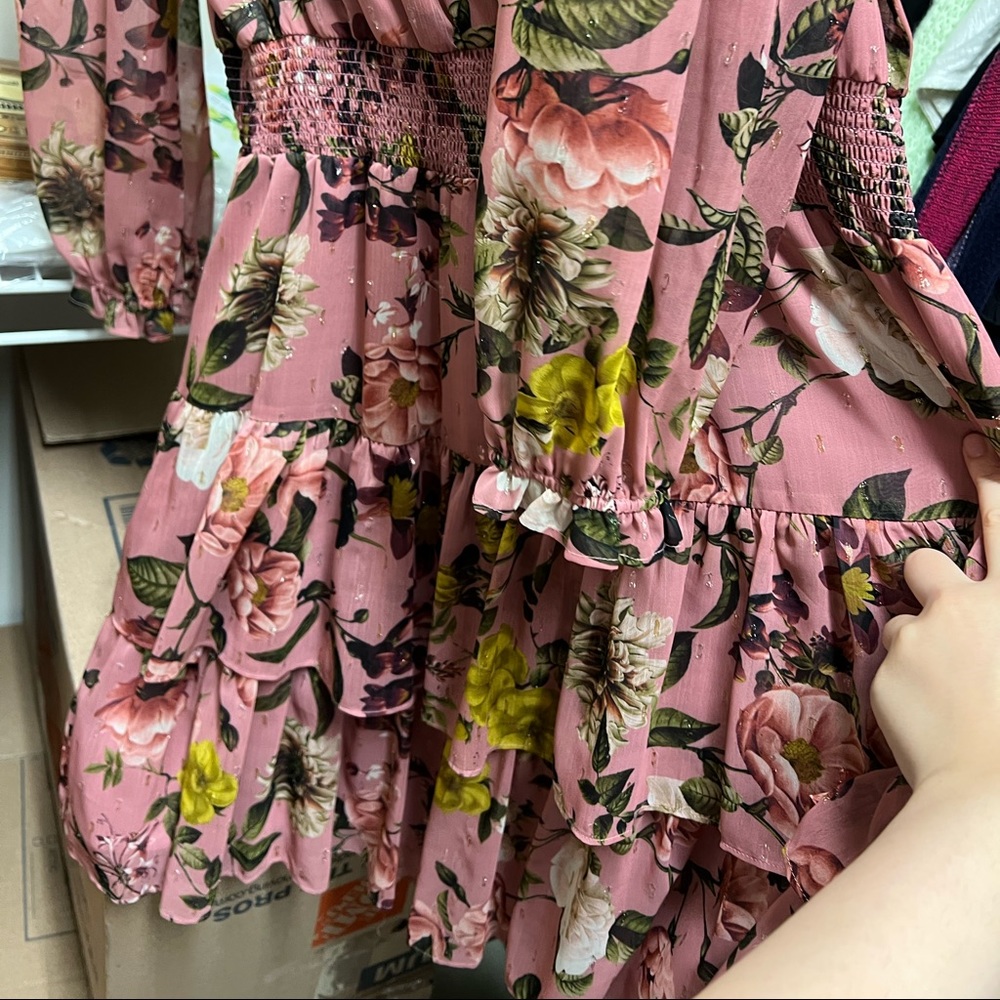 Short party dress ruffle